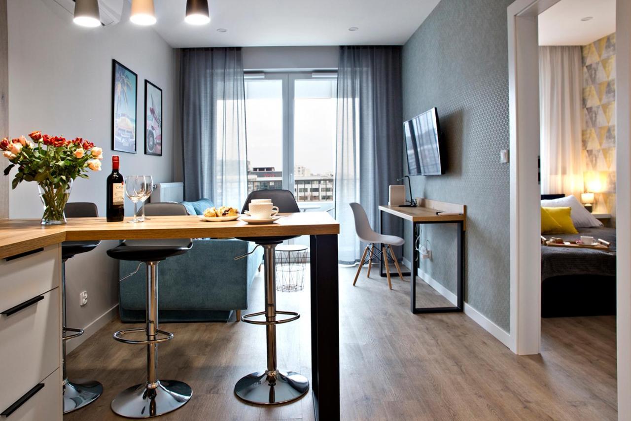 Komputerowa P&O Serviced Apartments Варшава Екстер'єр фото