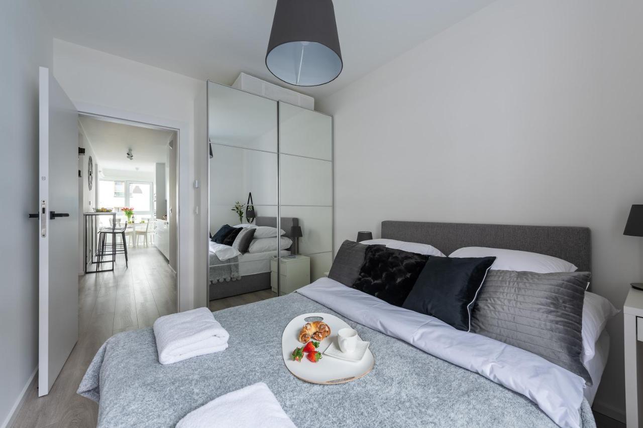 Komputerowa P&O Serviced Apartments Варшава Екстер'єр фото